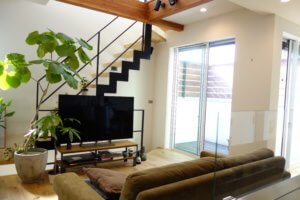 工務店とハウスメーカーどちらが良い？メリットやデメリットは？