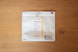 コロンビアのゲイシャをアイスコーヒーで飲んだら、フルーティでサッパリしていて美味しい。