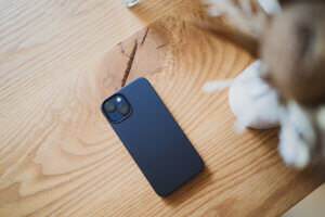 薄くて質感の良いiPhoneケース、CASEFINITE・INFINITE AIRを購入しました。