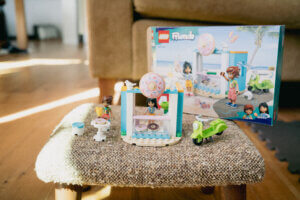 【レゴ・ドーナツショップ】３歳半の娘とレゴを組み立てて、ドーナツ屋さんごっこをしました。